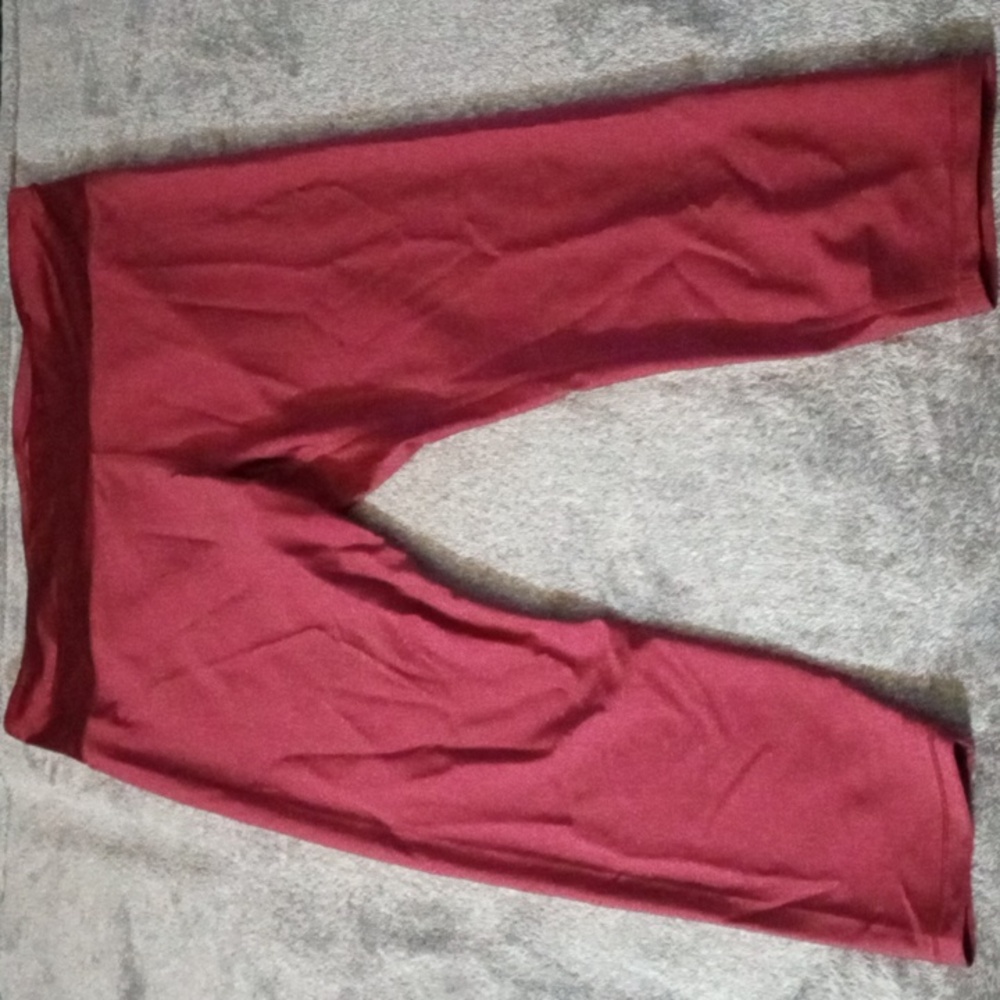Athleta Elation Shine Tight burgundy